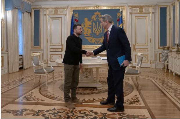 Trump Condemns Zelensky as a “Dictator”: For Minerals or Peace?
