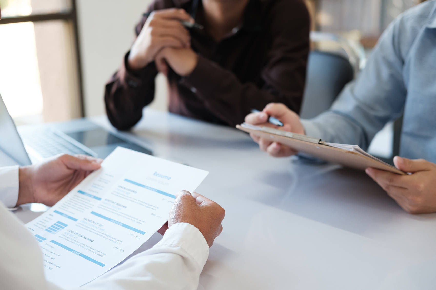 New York Fed: Monthly survey shows job seekers’ outlook further deteriorates